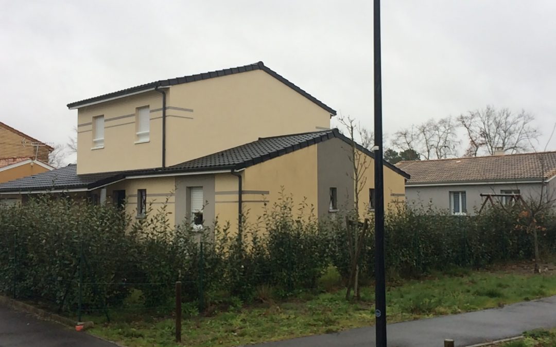 Surélévation à Castelnau de Médoc (33) !