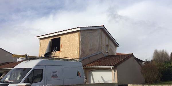 Surélévation en cours à Blanquefort (33) !