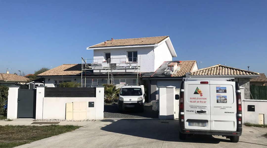 Surélévation en cours au Barp (33) !