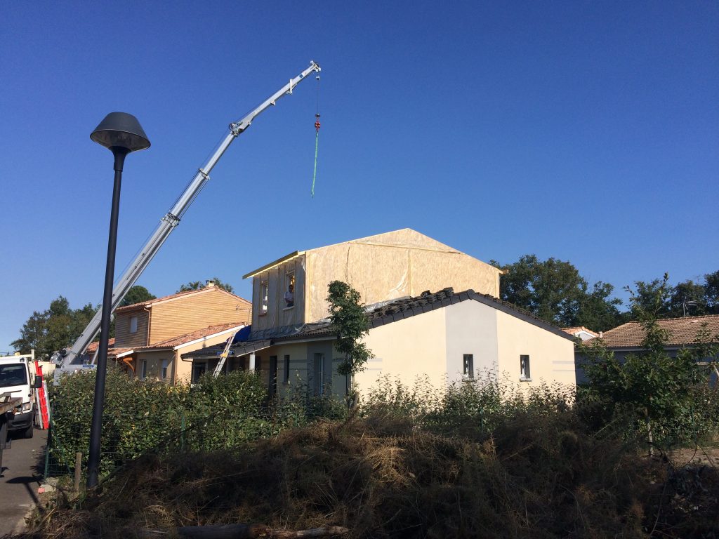atps-surelevation-ossature-bois-gironde-extension-étage-charente-charente-maritime-33-17-16-Ponterie-castelnau-de-médoc-3-1024x768